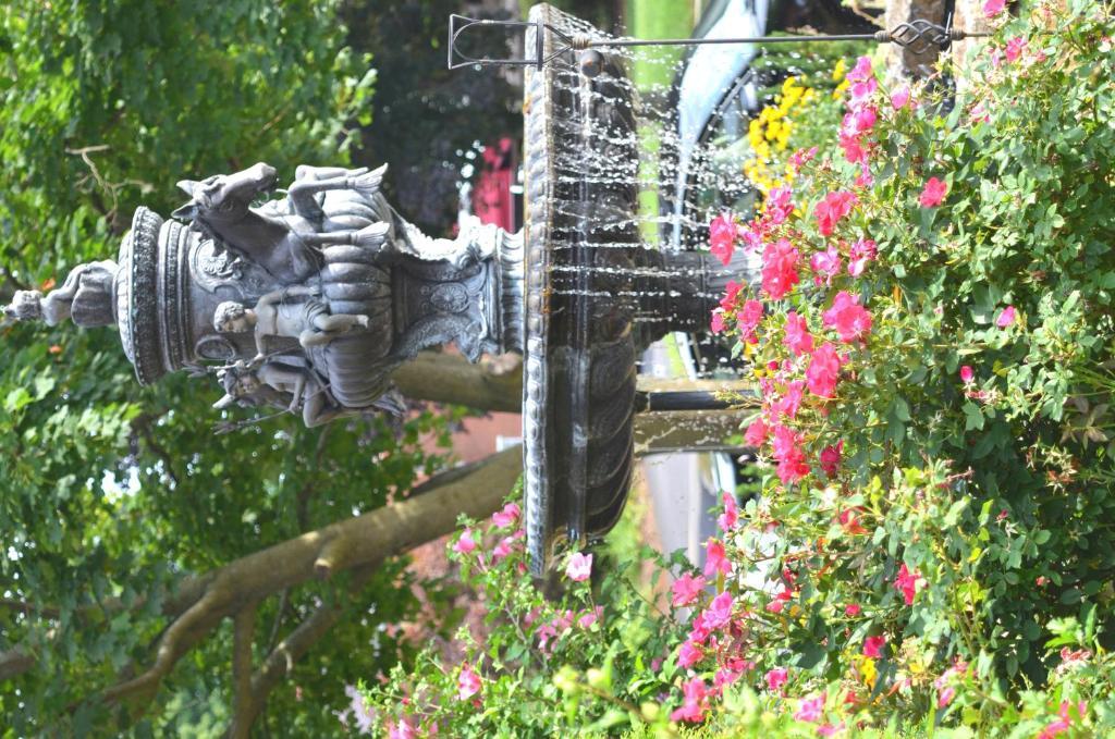Union Gables (Adults Only) Otel Saratoga Springs Dış mekan fotoğraf