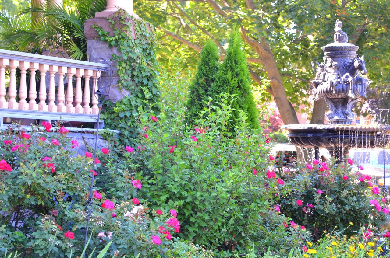 Union Gables (Adults Only) Otel Saratoga Springs Dış mekan fotoğraf